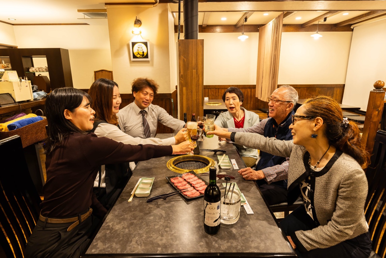 牡丹園の店内